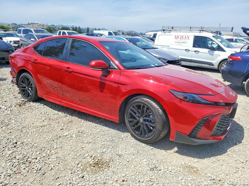 Продаж на аукціоні авто 2025 Toyota Camry, vin: 4T1DAACK9SU137981, номер лоту: 51634836