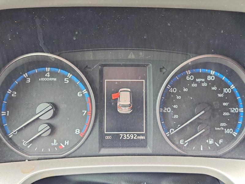 53838526 :رقم المزاد ، 2T3ZFREV4HW390168 vin ، 2017 Toyota Rav4 مزاد بيع