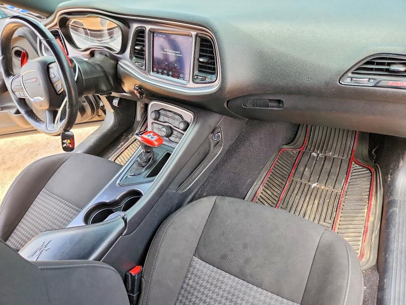 54353866 :رقم المزاد ، 2C3CDZFJ8LH235918 vin ، 2020 Dodge Challenger مزاد بيع