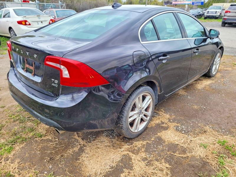 53970216 :رقم المزاد ، YV1902FH7B2003222 vin ، 2011 Volvo S60 مزاد بيع