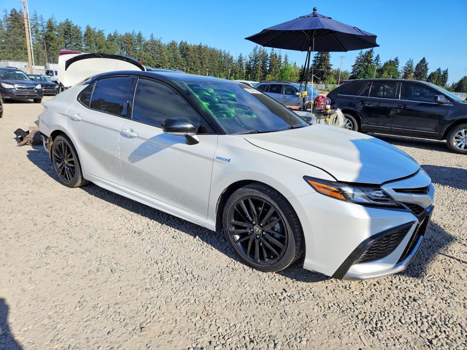Продажа на аукционе авто 2021 Toyota Camry, vin: 4T1K31AK4MU020865, номер лота: 53044556
