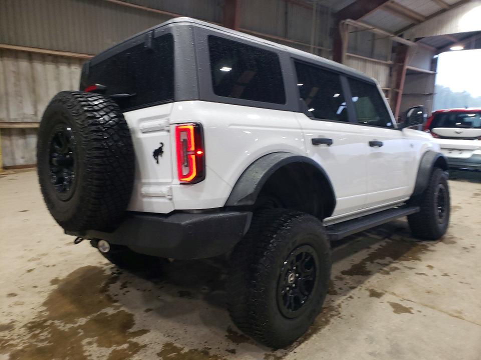Продажа на аукционе авто 2023 Ford Bronco, vin: 1FMEE5DP6PLB89611, номер лота: 52046356