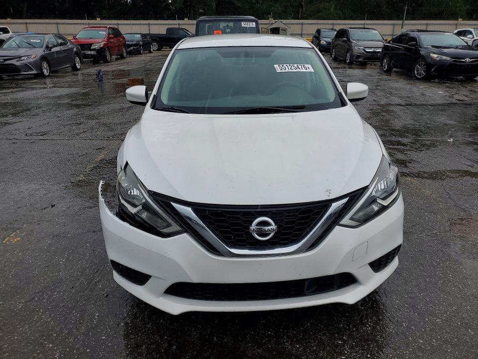 55125476 :رقم المزاد ، 3N1AB7AP1JY221409 vin ، 2018 Nissan Sentra مزاد بيع