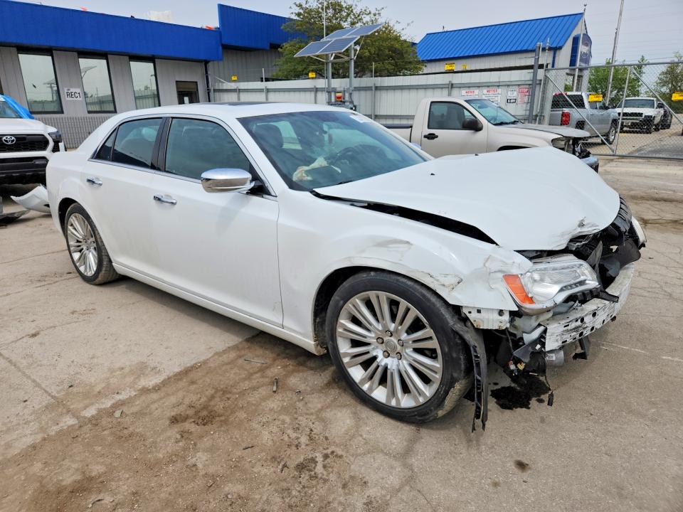 Продажа на аукционе авто 2014 Chrysler 300c, vin: 2C3CCAETXEH119999, номер лота: 53341726