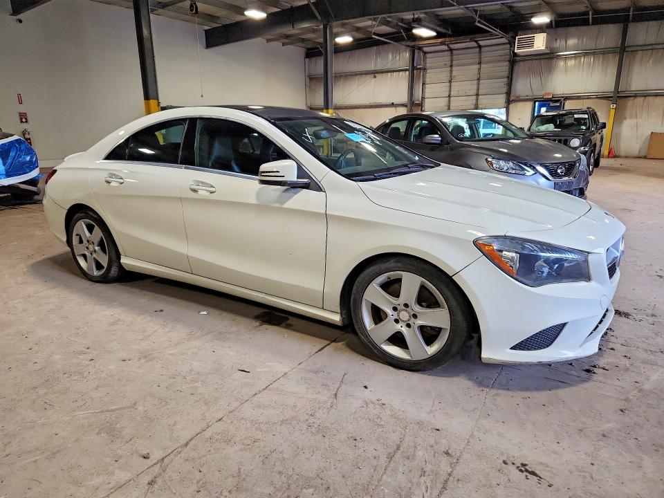 54802436 :رقم المزاد ، WDDSJ4GB0FN260842 vin ، 2015 Mercedes-benz Cla مزاد بيع