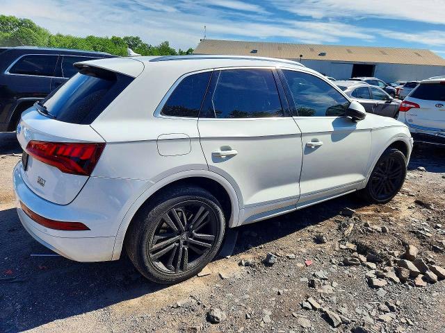 54646896 :رقم المزاد ، WA1BNAFY2J2247596 vin ، 2018 Audi Q5 مزاد بيع