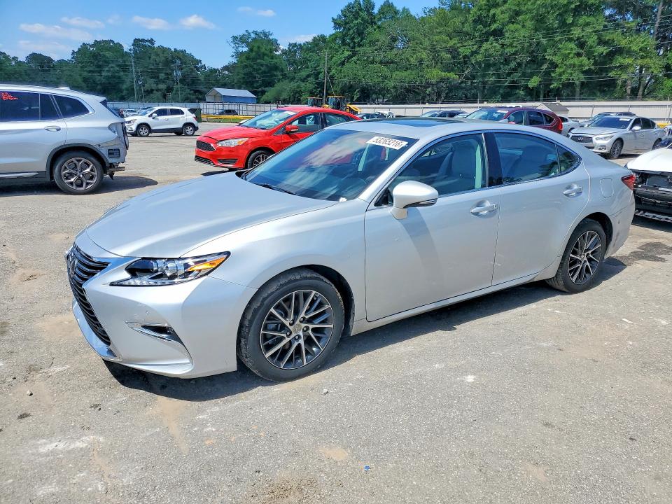 2017 Lexus Es მანქანა იყიდება აუქციონზე, vin: 58ABK1GG1HU053746, აუქციონის ნომერი: 53265216