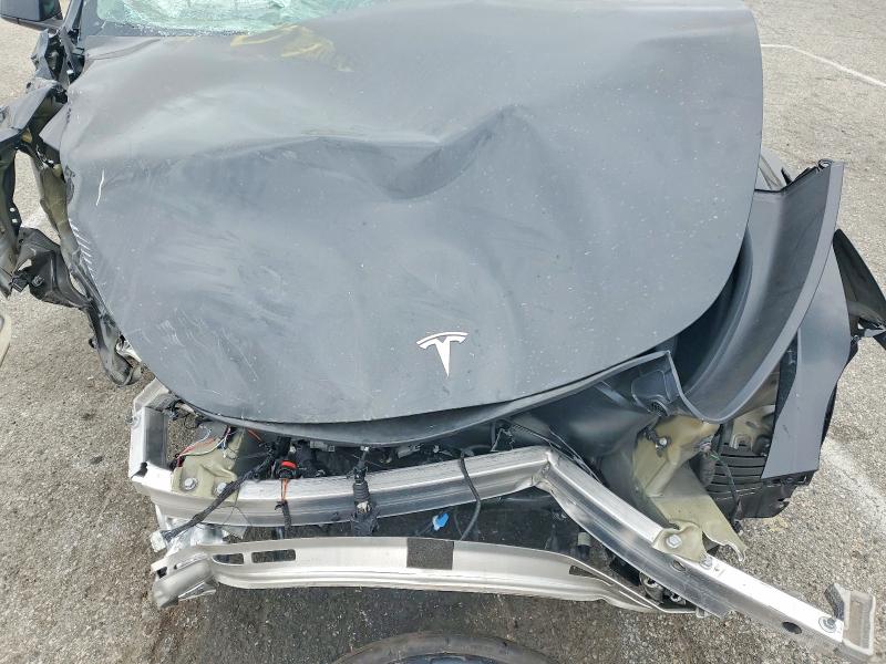 53458306 :رقم المزاد ، 7SAYGDED2RF020317 vin ، 2024 Tesla Model Y مزاد بيع