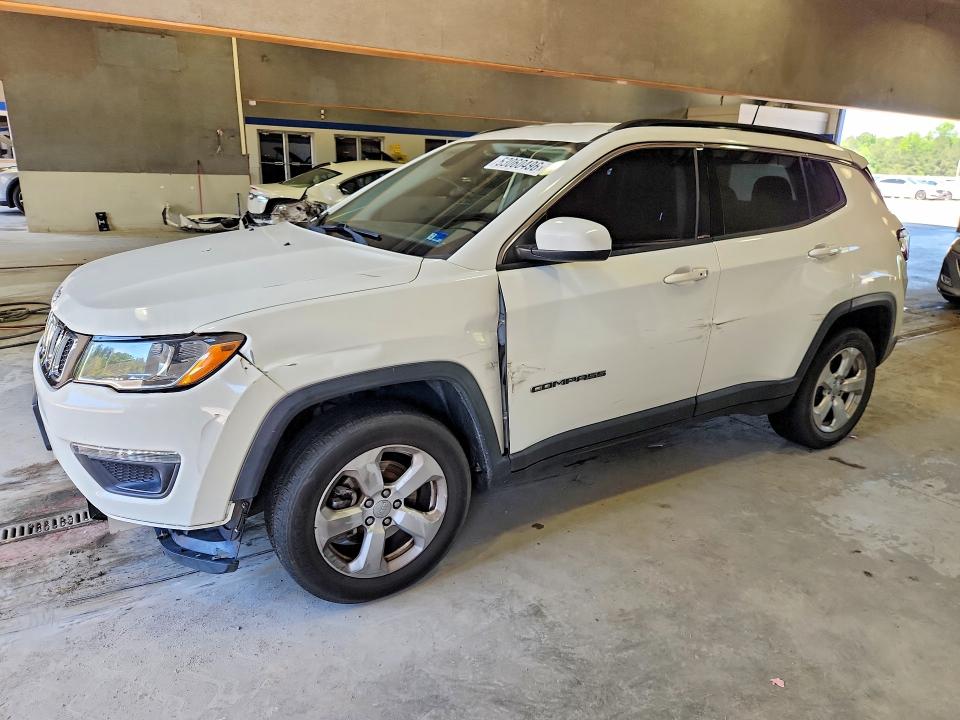 2018 Jeep Compass მანქანა იყიდება აუქციონზე, vin: 3C4NJDBB6JT270489, აუქციონის ნომერი: 53060496