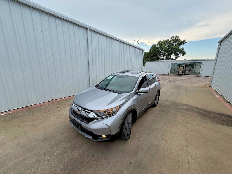 Продаж на аукціоні авто 2018 Honda Cr-v, vin: 7FARW2H86JE045642, номер лоту: 55645216