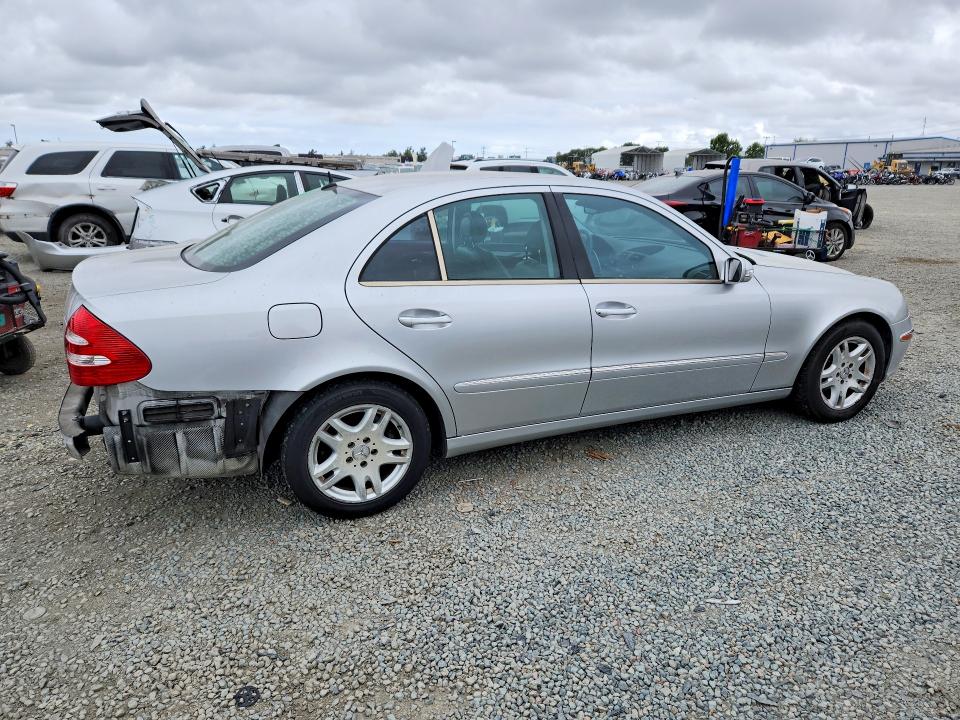 53665116 :رقم المزاد ، WDBUF65J33A249460 vin ، 2003 Mercedes-benz E مزاد بيع