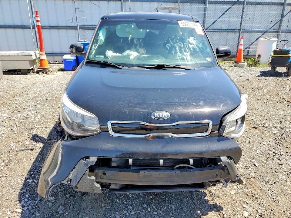 55032346 :رقم المزاد ، KNDJP3A57F7204094 vin ، 2015 Kia Soul مزاد بيع