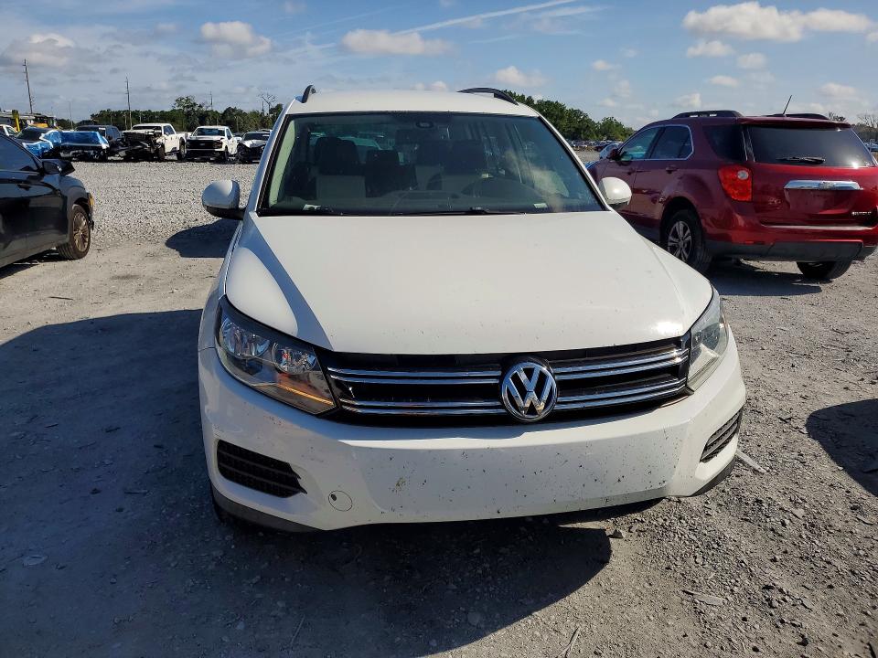 Продажа на аукционе авто 2016 Volkswagen Tiguan, vin: WVGAV7AX0GW585613, номер лота: 54187986