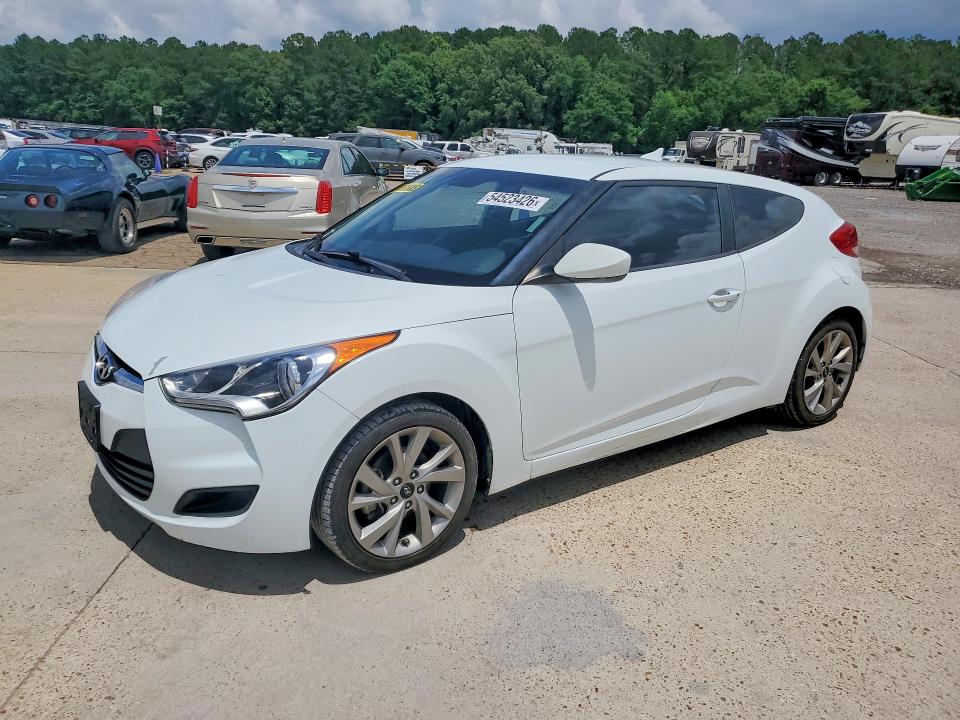 Auction sale of the 2016 Hyundai Veloster, vin: KMHTC6AD7GU258748, lot number: 54523426