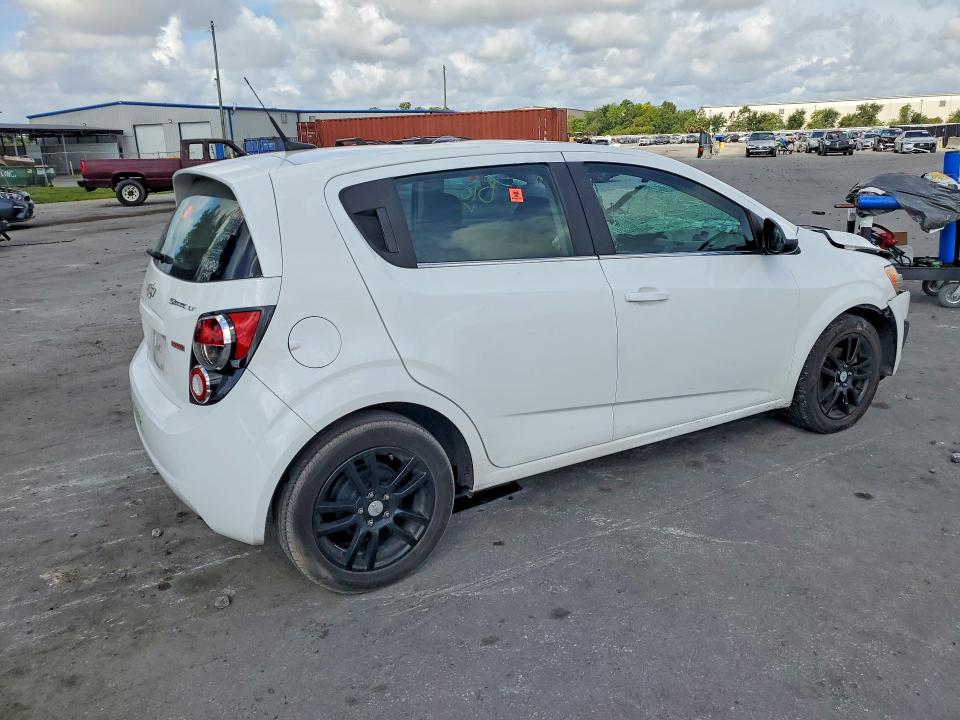 2014 Chevrolet Sonic მანქანა იყიდება აუქციონზე, vin: 1G1JC6SBXE4210854, აუქციონის ნომერი: 54844656