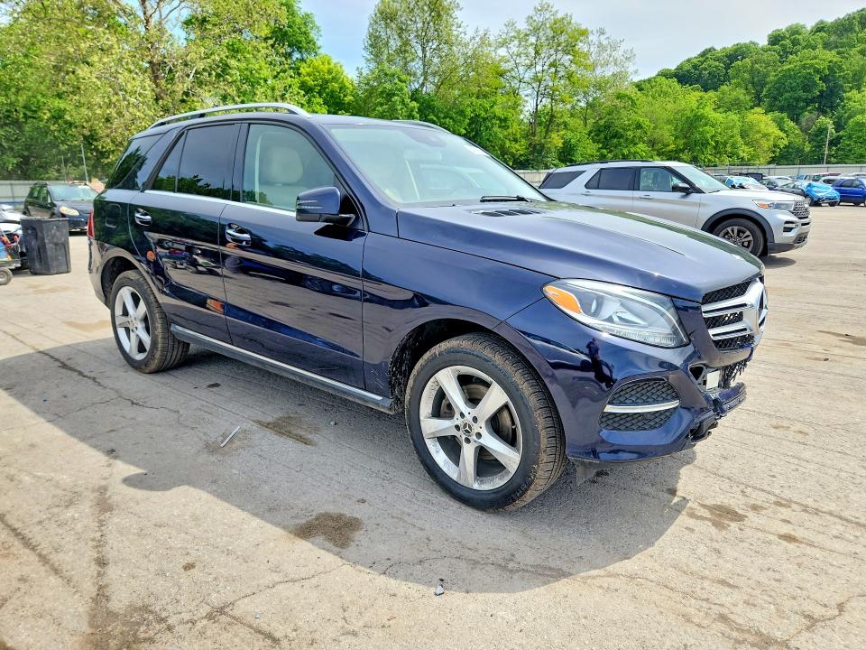 54630856 :رقم المزاد ، 4JGDA5HBXJB063822 vin ، 2018 Mercedes-benz Gle مزاد بيع