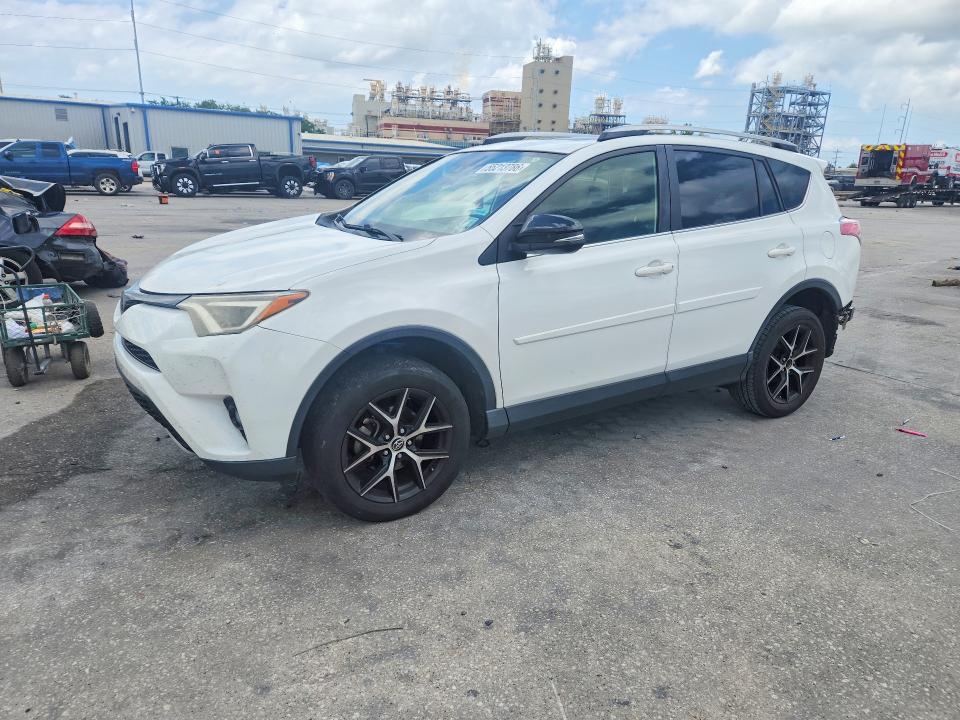 55213786 :رقم المزاد ، JTMNFREV4JJ164814 vin ، 2018 Toyota Rav4 مزاد بيع