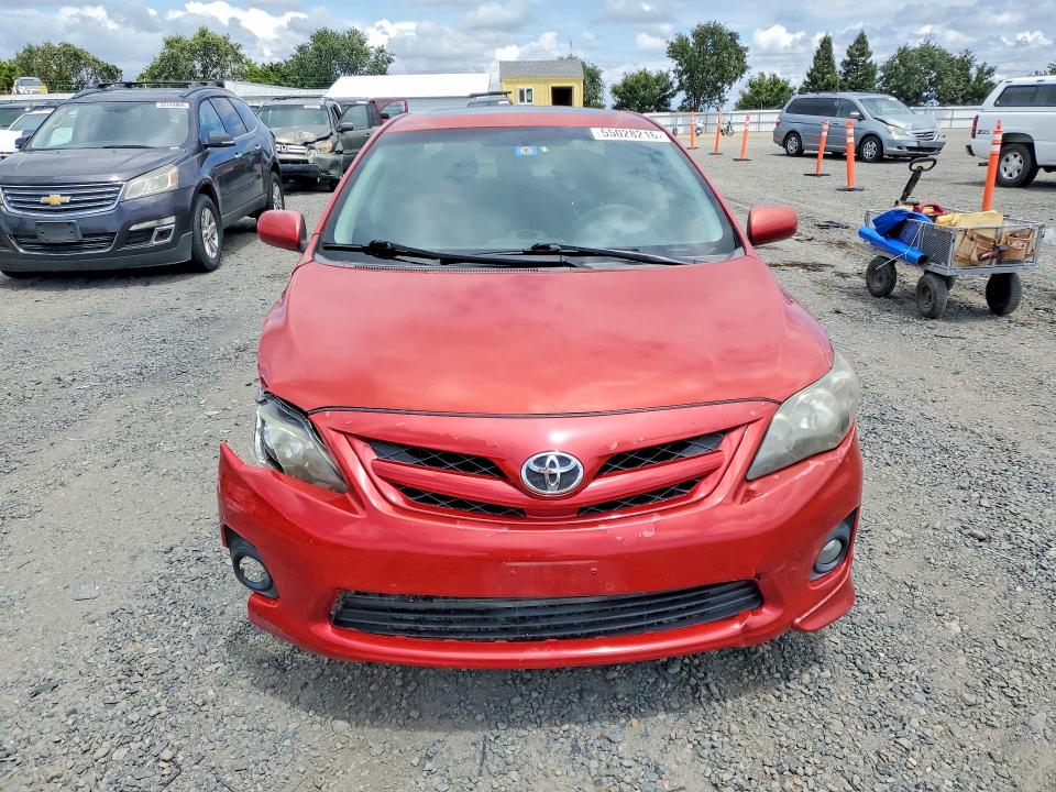 55028216 :رقم المزاد ، 5YFBU4EE9DP189963 vin ، 2013 Toyota Corolla مزاد بيع