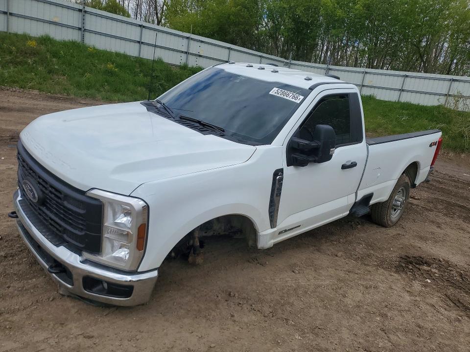 2025 Ford F350 მანქანა იყიდება აუქციონზე, vin: 1FTRF3BT5SEE13004, აუქციონის ნომერი: 52866766