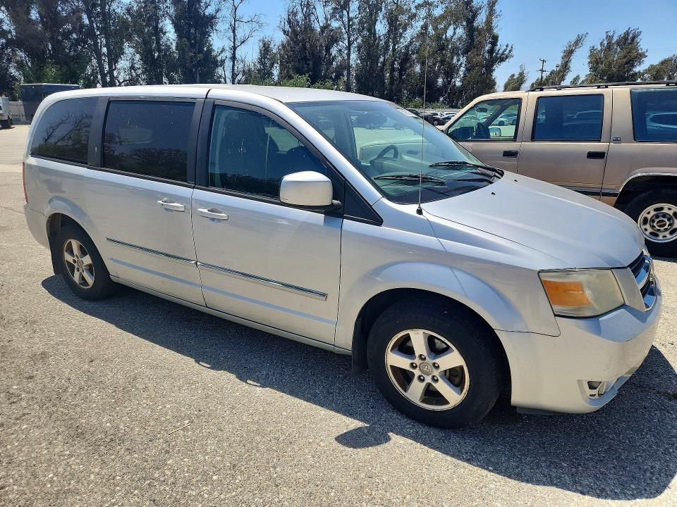 Auction sale of the 2008 Dodge Grand Caravan, vin: 1D8HN54P88B120302, lot number: 53998026