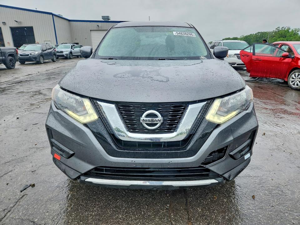 2017 Nissan Rogue მანქანა იყიდება აუქციონზე, vin: JN8AT2MTXHW385687, აუქციონის ნომერი: 54838206
