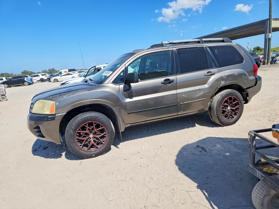 51965986 :رقم المزاد ، 4A4MM21S45E075191 vin ، 2005 Mitsubishi Endeavor مزاد بيع