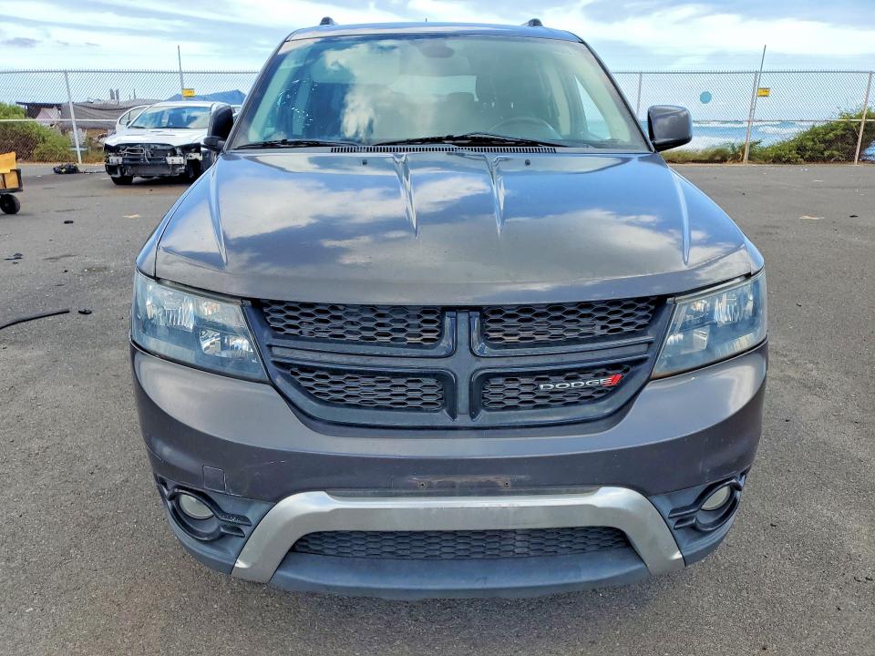 53889806 :رقم المزاد ، 3C4PDCGB8KT681395 vin ، 2019 Dodge Journey مزاد بيع