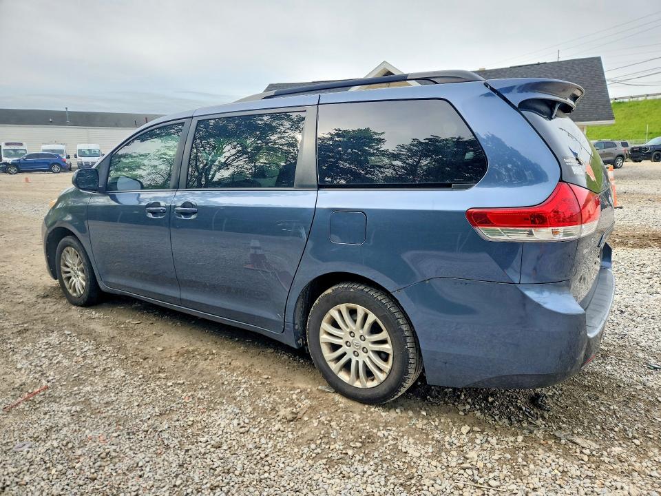 Продаж на аукціоні авто 2014 Toyota Sienna, vin: 5TDYK3DC2ES428465, номер лоту: 54281916