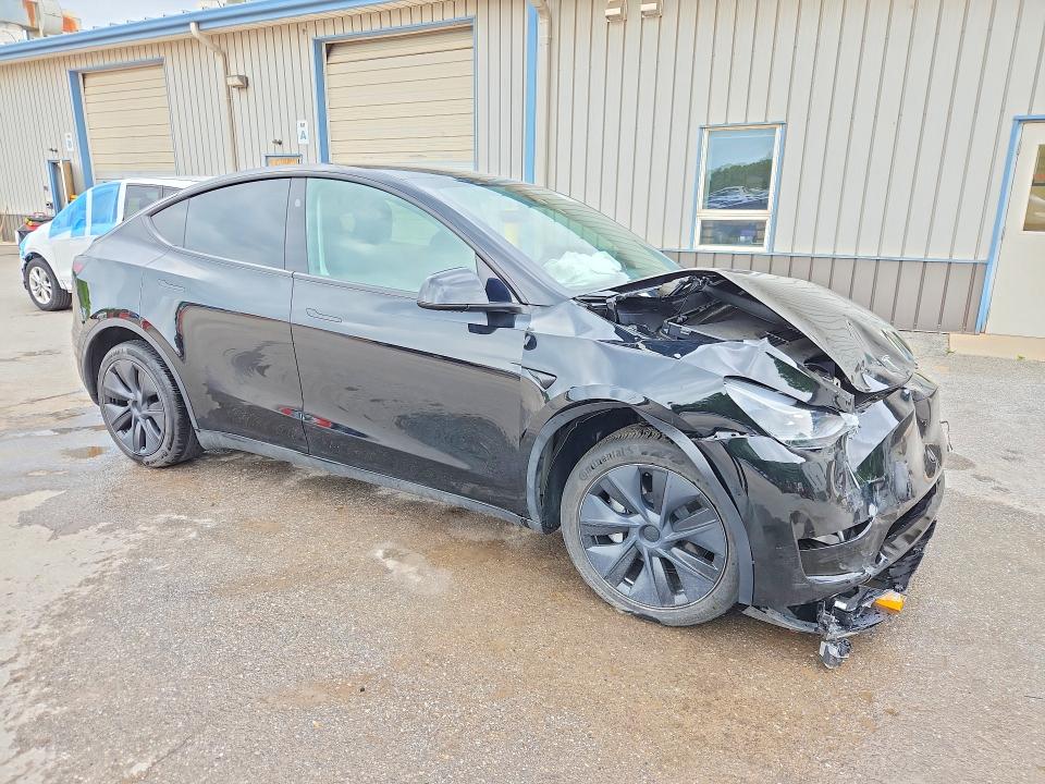Продаж на аукціоні авто 2025 Tesla Model Y, vin: 7SAYGDEE9SA355960, номер лоту: 52466356