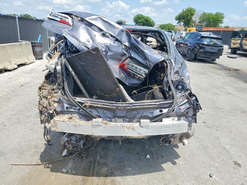 Продаж на аукціоні авто 2018 Acura Tlx, vin: 19UUB1F57JA010798, номер лоту: 53063466