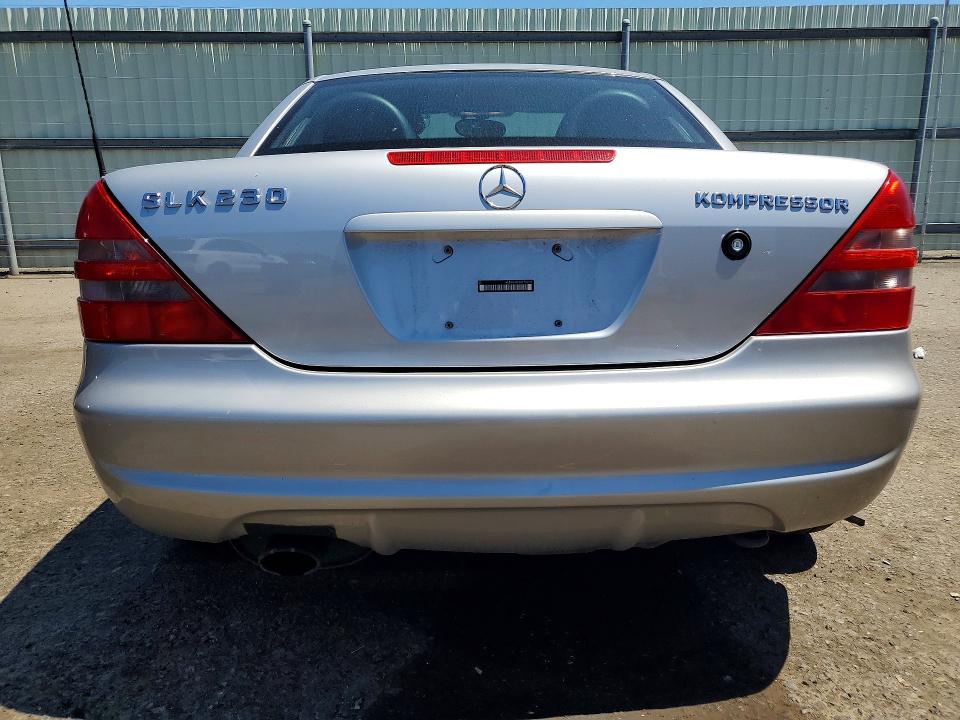Продаж на аукціоні авто 1999 Mercedes-benz Slk, vin: WDBKK47F8XF104214, номер лоту: 50389776