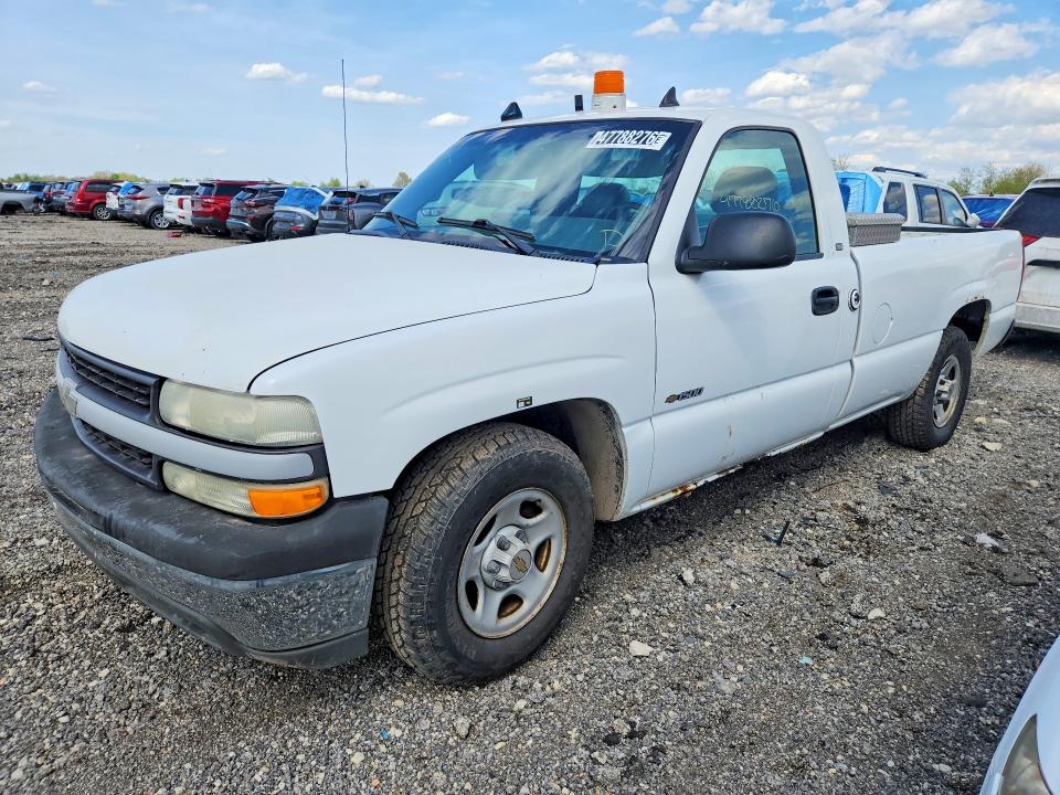 Продаж на аукціоні авто 2001 Chevrolet Silverado, vin: 1GCEC14V81Z318762, номер лоту: 47788276
