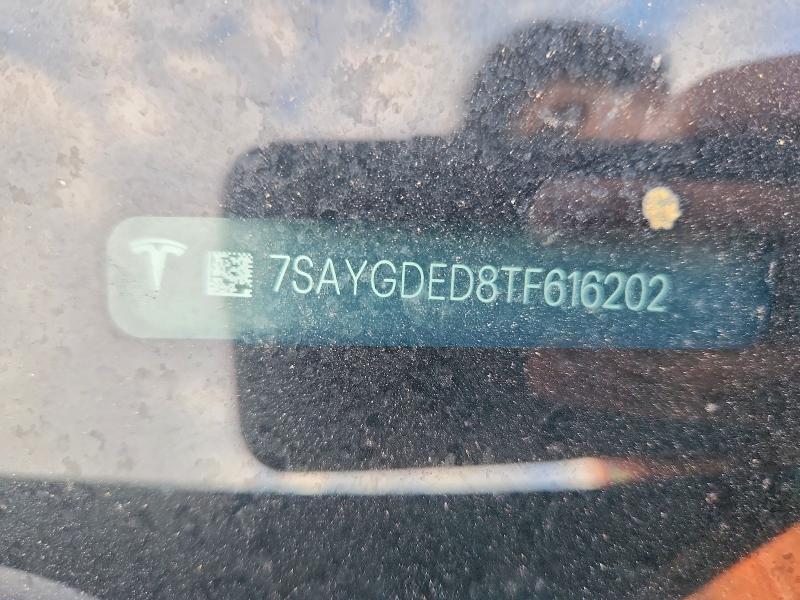 55449786 :رقم المزاد ، 7SAYGDED8TF616202 vin ، 2026 Tesla Model Y مزاد بيع