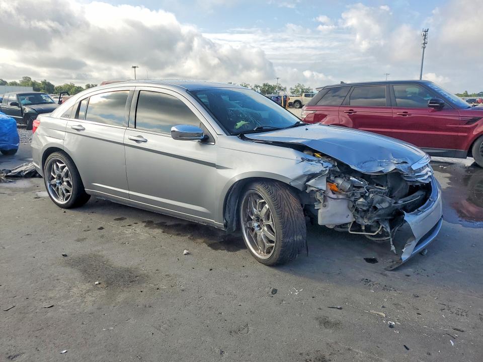 2013 Chrysler 200 მანქანა იყიდება აუქციონზე, vin: 1C3CCBAB8DN689816, აუქციონის ნომერი: 53563916