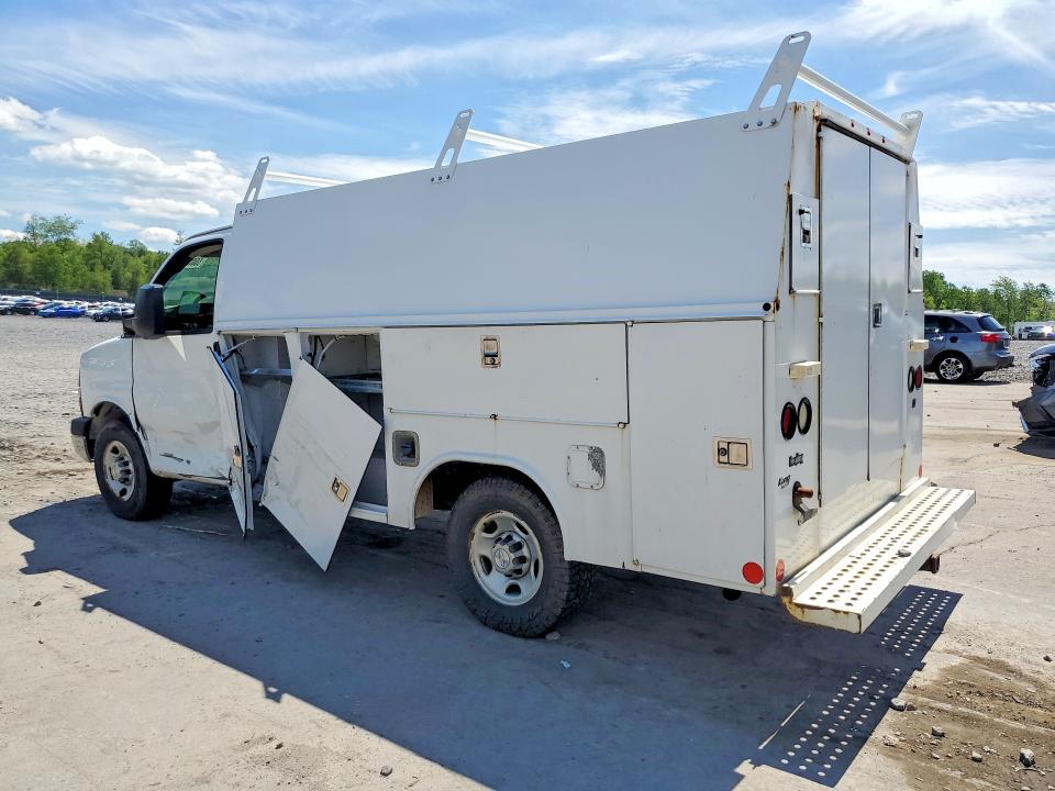 55033866 :رقم المزاد ، 1GB0G2CG9F1250215 vin ، 2015 Chevrolet Express G3500 مزاد بيع