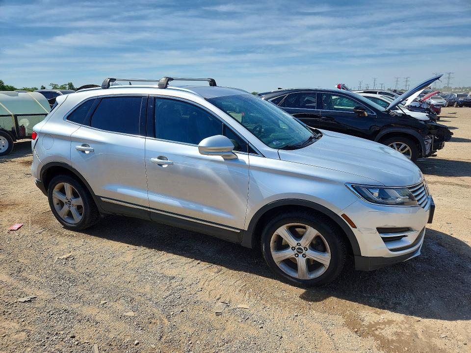 Продажа на аукционе авто 2015 Lincoln Mkc, vin: 5LMCJ1A95FUJ47275, номер лота: 55001266
