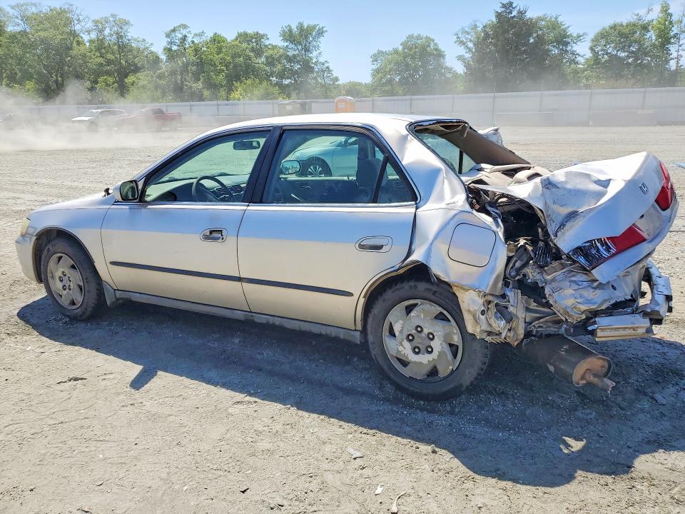 1998 Honda Accord მანქანა იყიდება აუქციონზე, vin: 1HGCG164XWA014517, აუქციონის ნომერი: 53942526