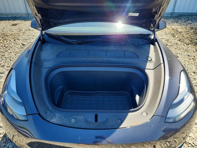Auction sale of the 2024 Tesla Model Y, vin: 7SAYGDED9RF155312, lot number: 52365616