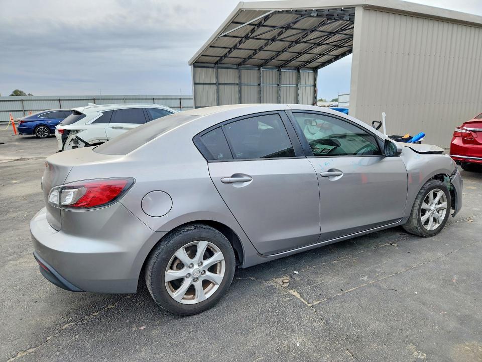 2011 Mazda 3 მანქანა იყიდება აუქციონზე, vin: JM1BL1VG1B1403431, აუქციონის ნომერი: 54841846