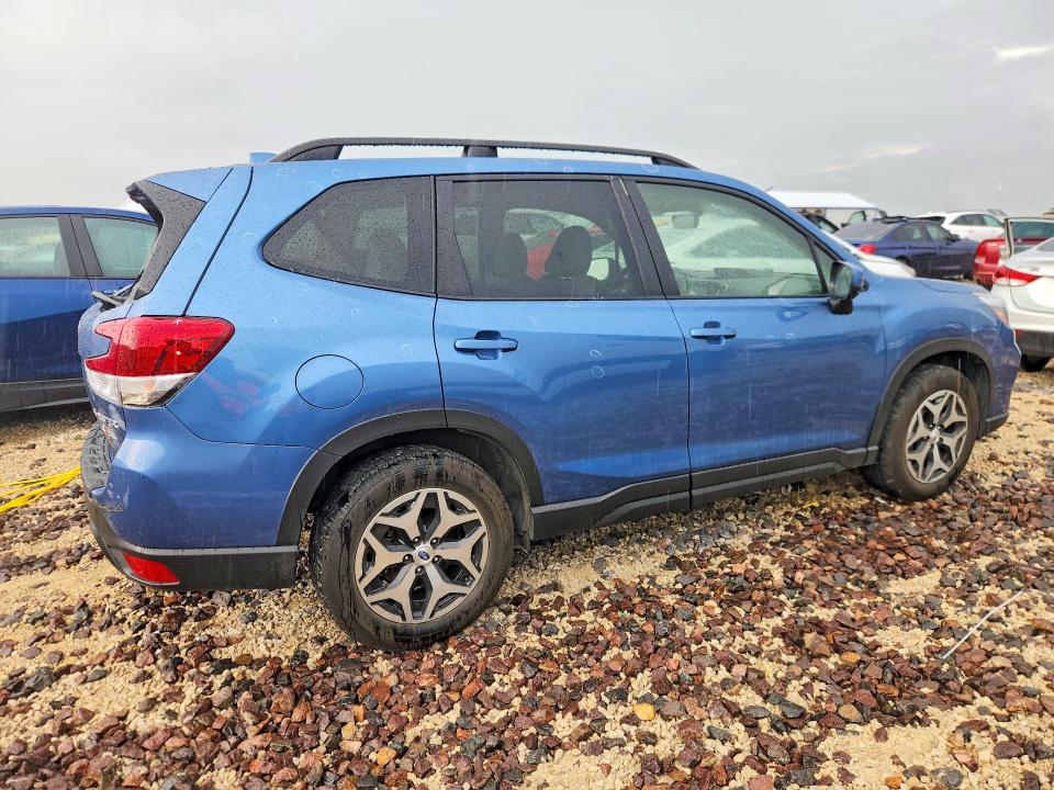 2021 Subaru Forester მანქანა იყიდება აუქციონზე, vin: JF2SKAFC7MH402066, აუქციონის ნომერი: 55089586