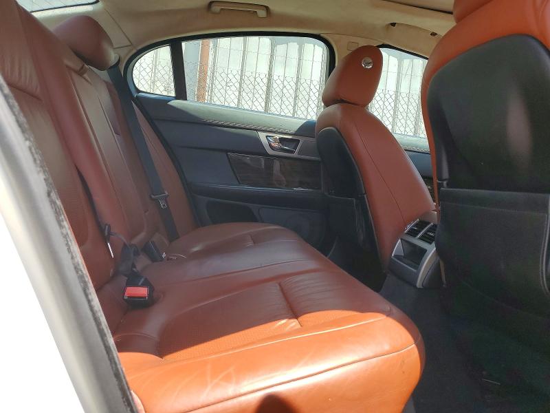2010 Jaguar Xf მანქანა იყიდება აუქციონზე, vin: SAJWA0GB7ALR49366, აუქციონის ნომერი: 51715796