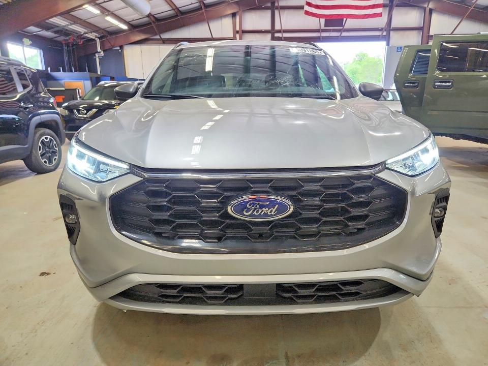 54391386 :رقم المزاد ، 1FMCU9MN5PUA64531 vin ، 2023 Ford Escape مزاد بيع