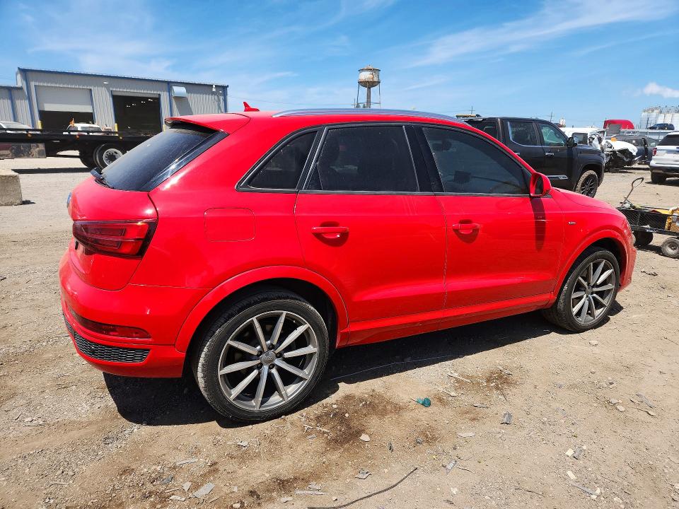 2018 Audi Q3 მანქანა იყიდება აუქციონზე, vin: WA1BCCFSXJR023688, აუქციონის ნომერი: 55167316