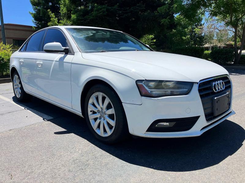 Продажа на аукционе авто 2013 Audi A4, vin: WAUAFAFL8DA196602, номер лота: 53982796