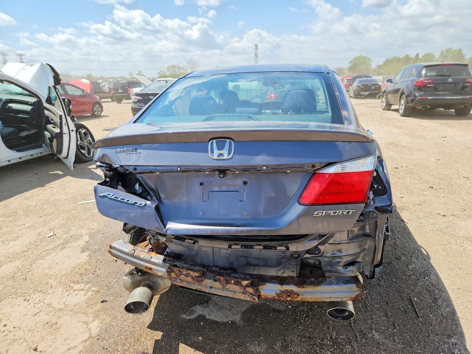 Продажа на аукционе авто 2015 Honda Accord, vin: 1HGCR2F55FA067005, номер лота: 52782806