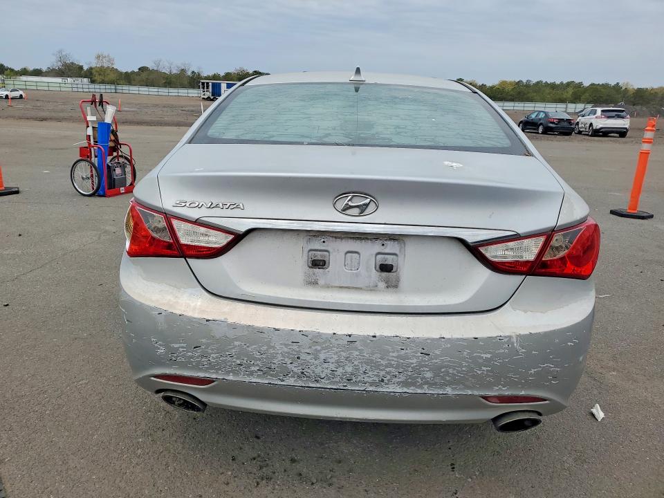2011 Hyundai Sonata მანქანა იყიდება აუქციონზე, vin: 5NPEC4AC7BH111888, აუქციონის ნომერი: 52208056