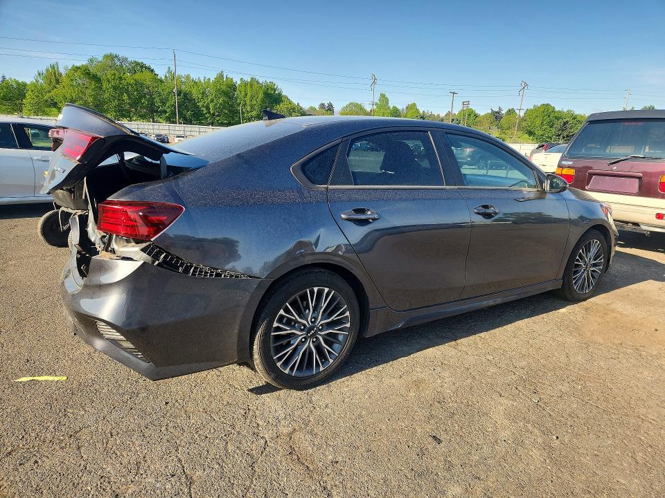 2022 Kia Forte მანქანა იყიდება აუქციონზე, vin: 3KPF54AD1NE453305, აუქციონის ნომერი: 51520436
