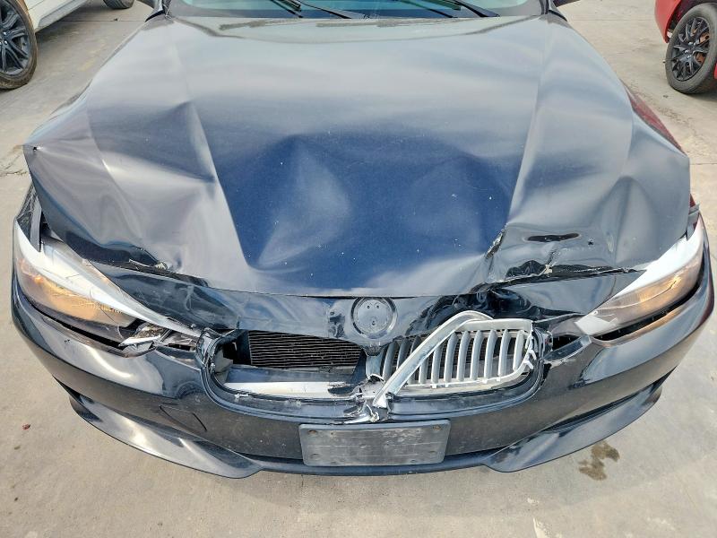 55504516 :رقم المزاد ، WBA3C1C59EK117179 vin ، 2014 Bmw 328 مزاد بيع