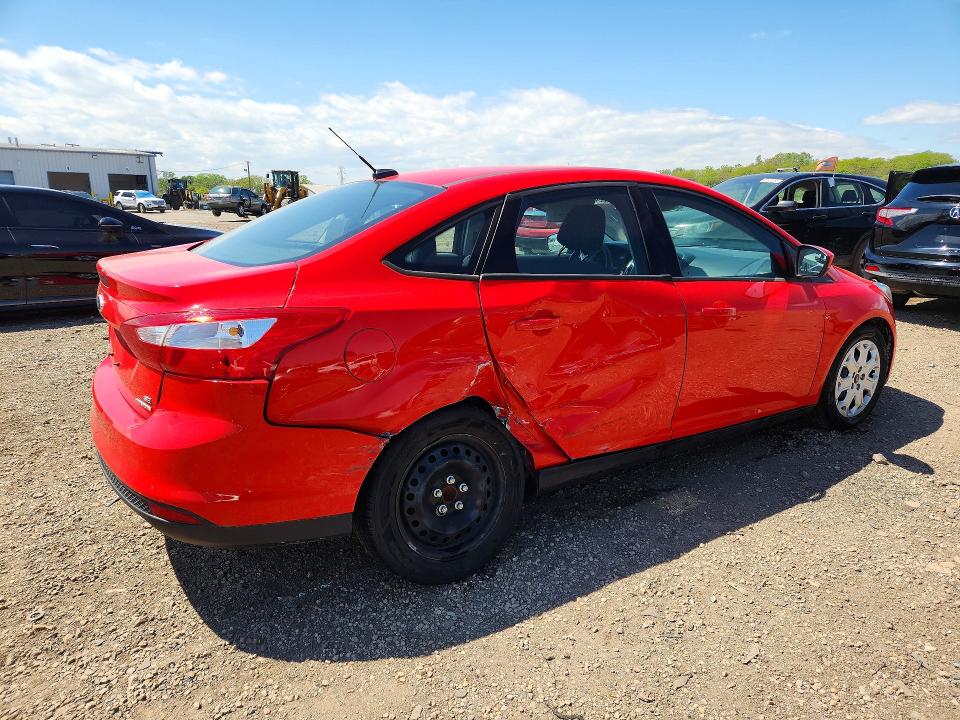 53554056 :رقم المزاد ، 1FAHP3F20CL370432 vin ، 2012 Ford Focus مزاد بيع