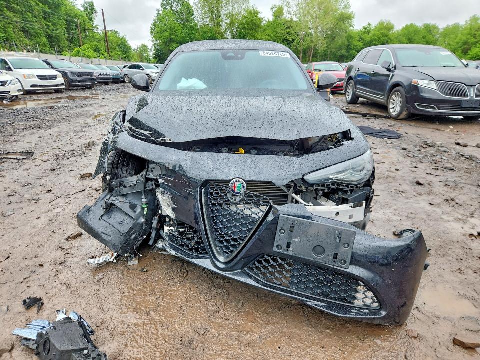 54620766 :رقم المزاد ، ZARFANAN1L7635163 vin ، 2020 Alfa Romeo Giulia مزاد بيع